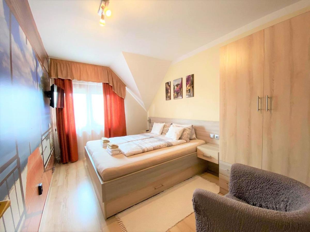 Apartman Siesta Buek - Buekfuerdo Zewnętrze zdjęcie