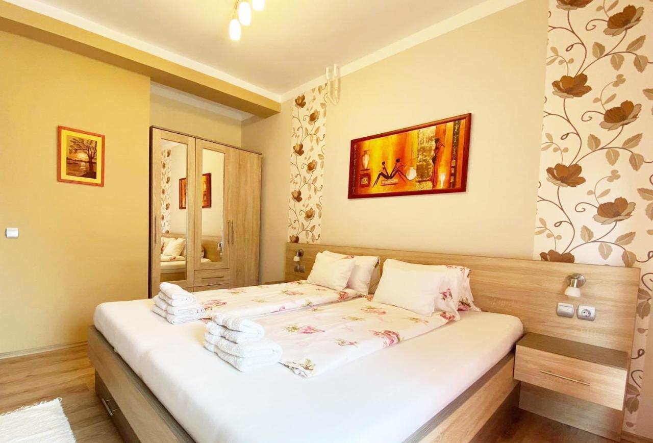 Apartman Siesta Buek - Buekfuerdo Zewnętrze zdjęcie