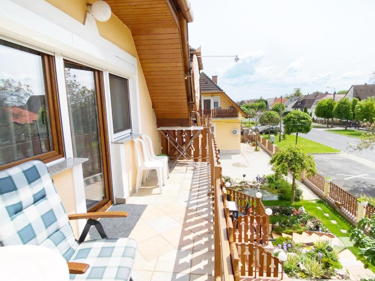 Apartman Siesta Buek - Buekfuerdo Zewnętrze zdjęcie