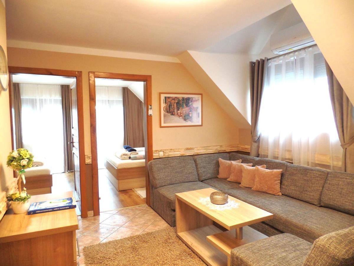 Apartman Siesta Buek - Buekfuerdo Zewnętrze zdjęcie