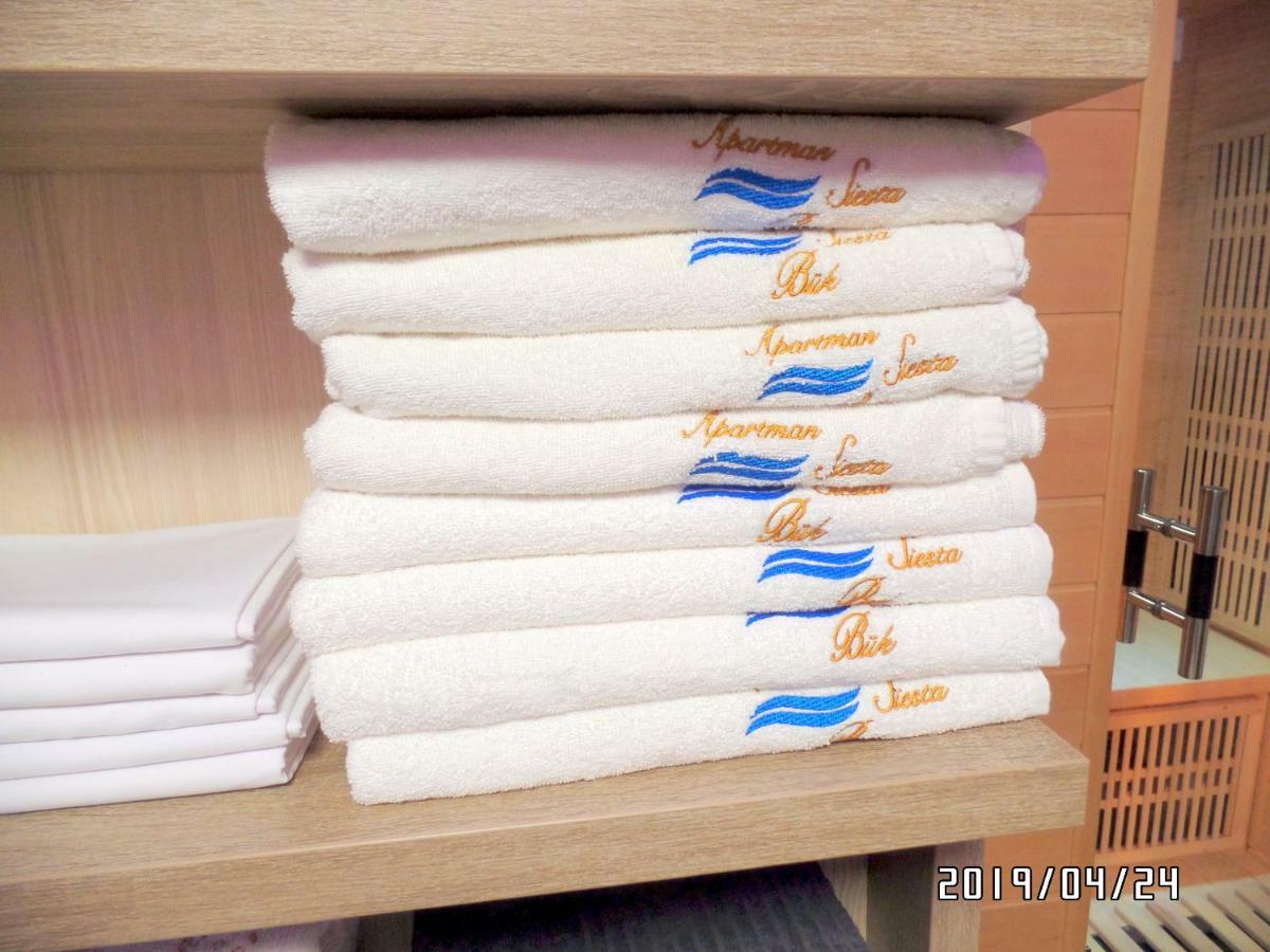 Apartman Siesta Buek - Buekfuerdo Zewnętrze zdjęcie