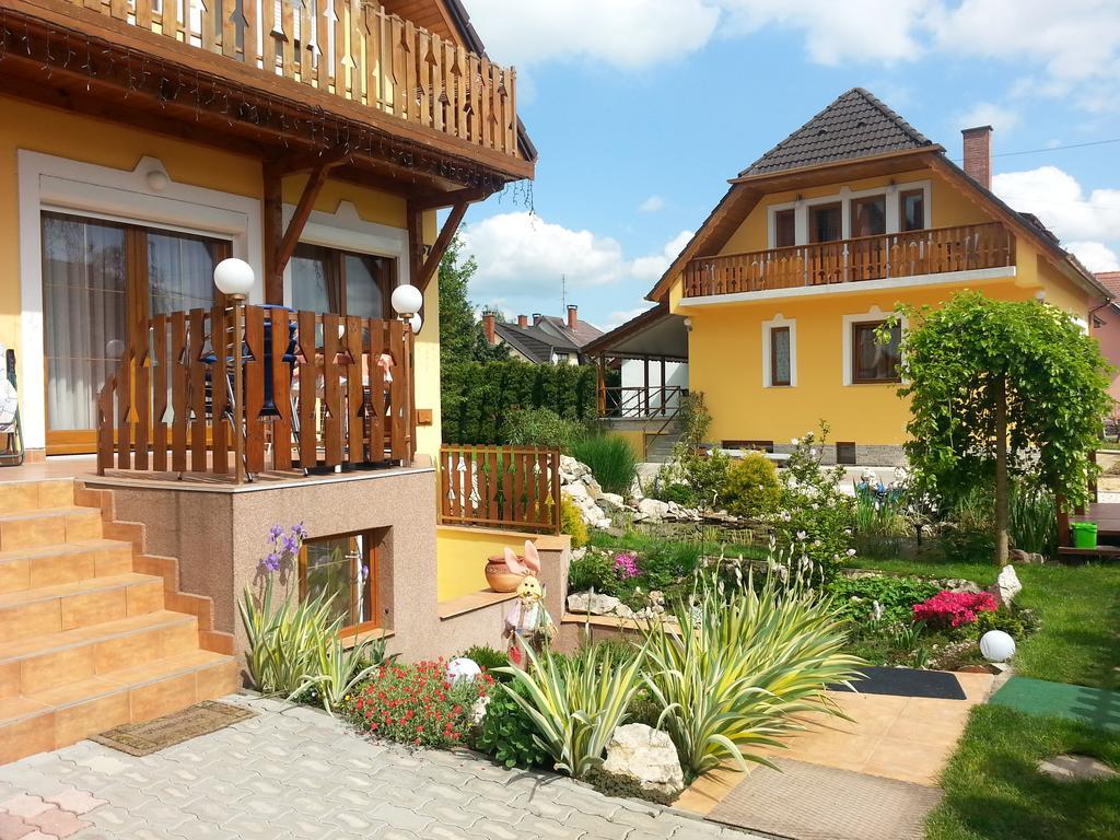 Apartman Siesta Buek - Buekfuerdo Zewnętrze zdjęcie